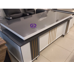 Jubilee Executive Desk
