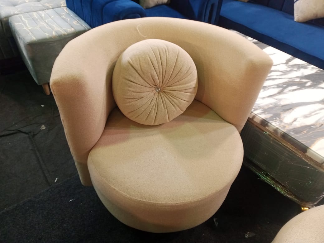 Lifro 1 Seater Sofa
