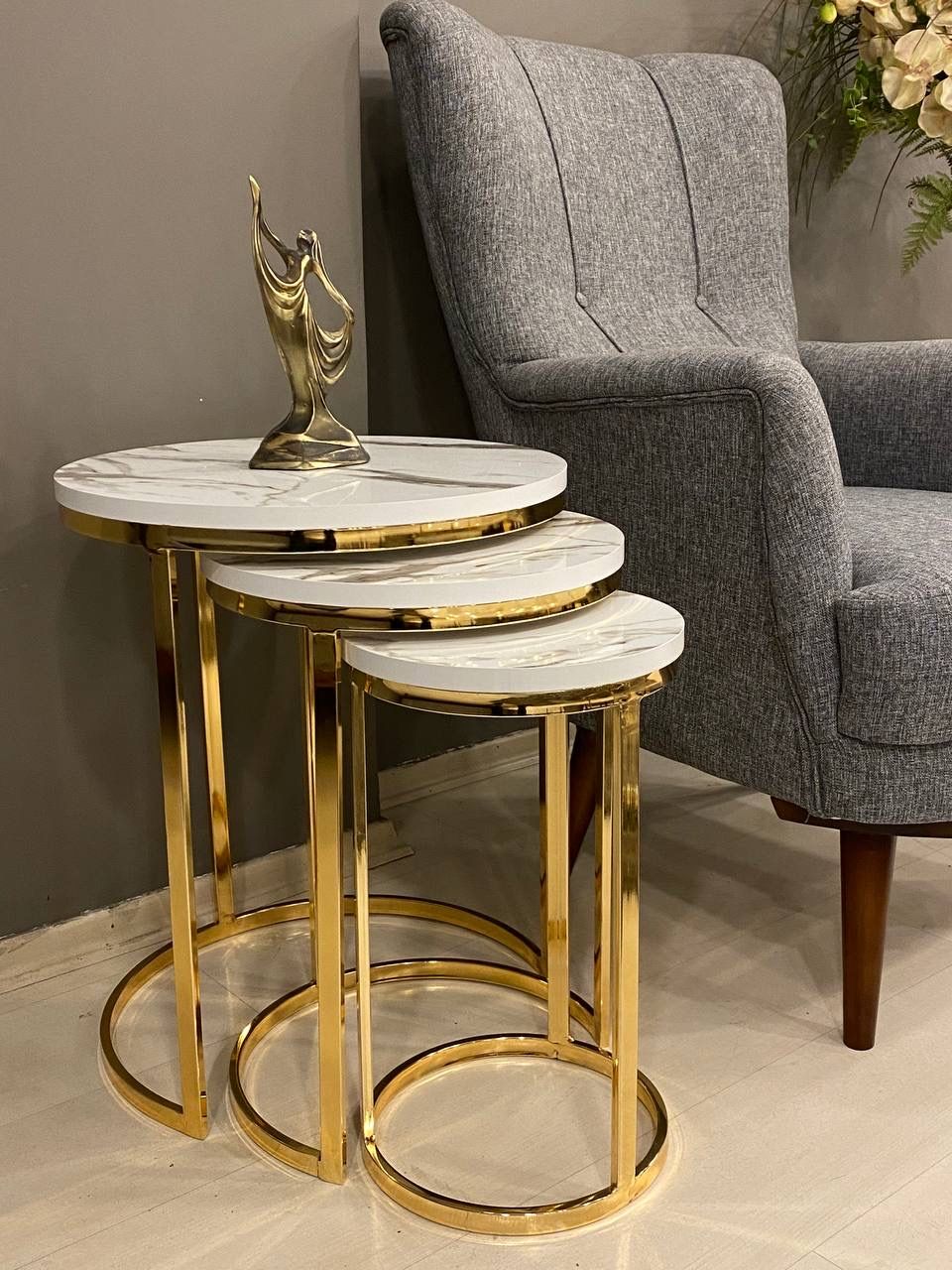 Nexo Nesting Table
