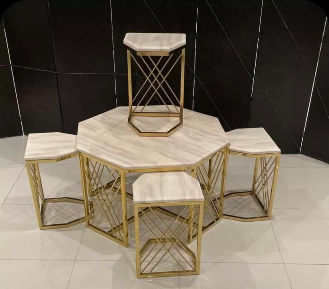 Livo Nesting Table
