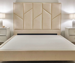 Elegant Queen Size Bed