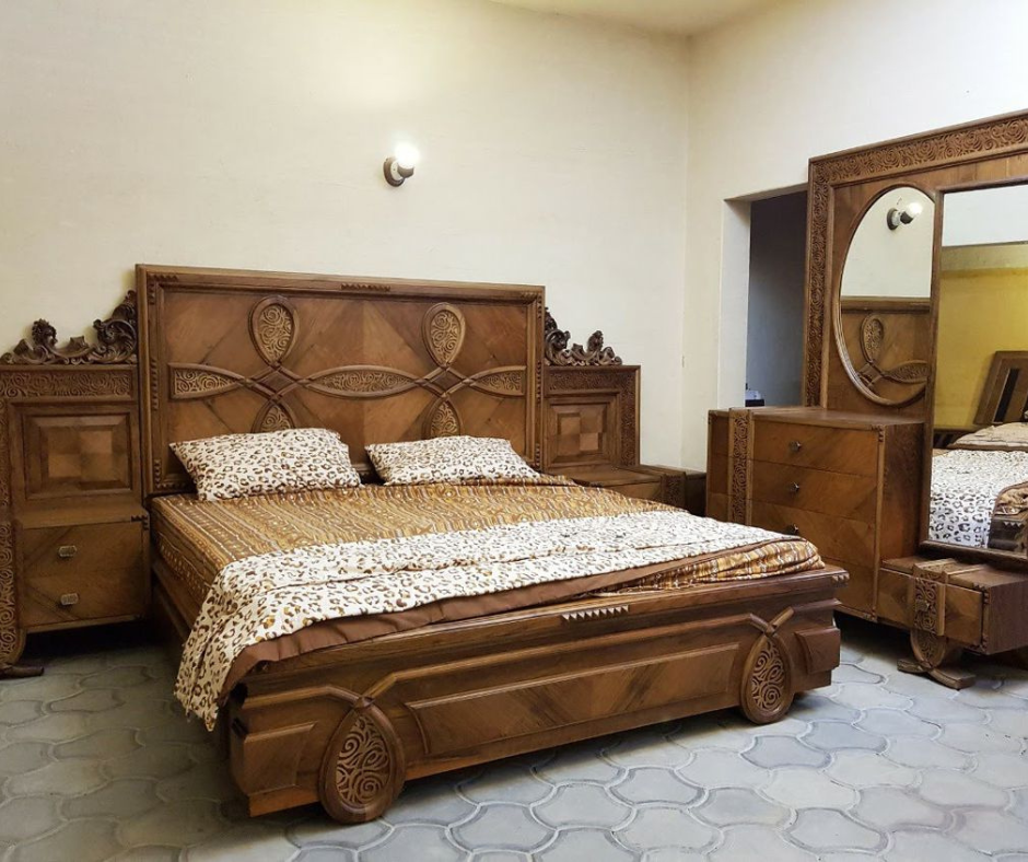 Luna Queen Size Bed