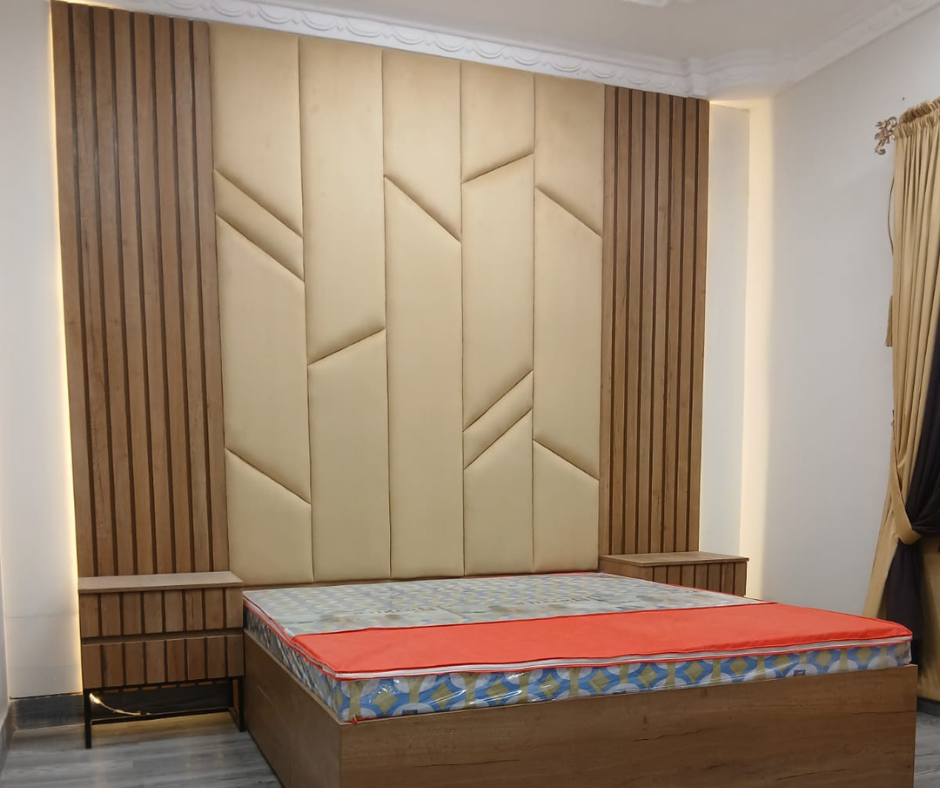 Tectile Wooden King Size Bed