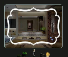 VistaCurve Wall Mirror