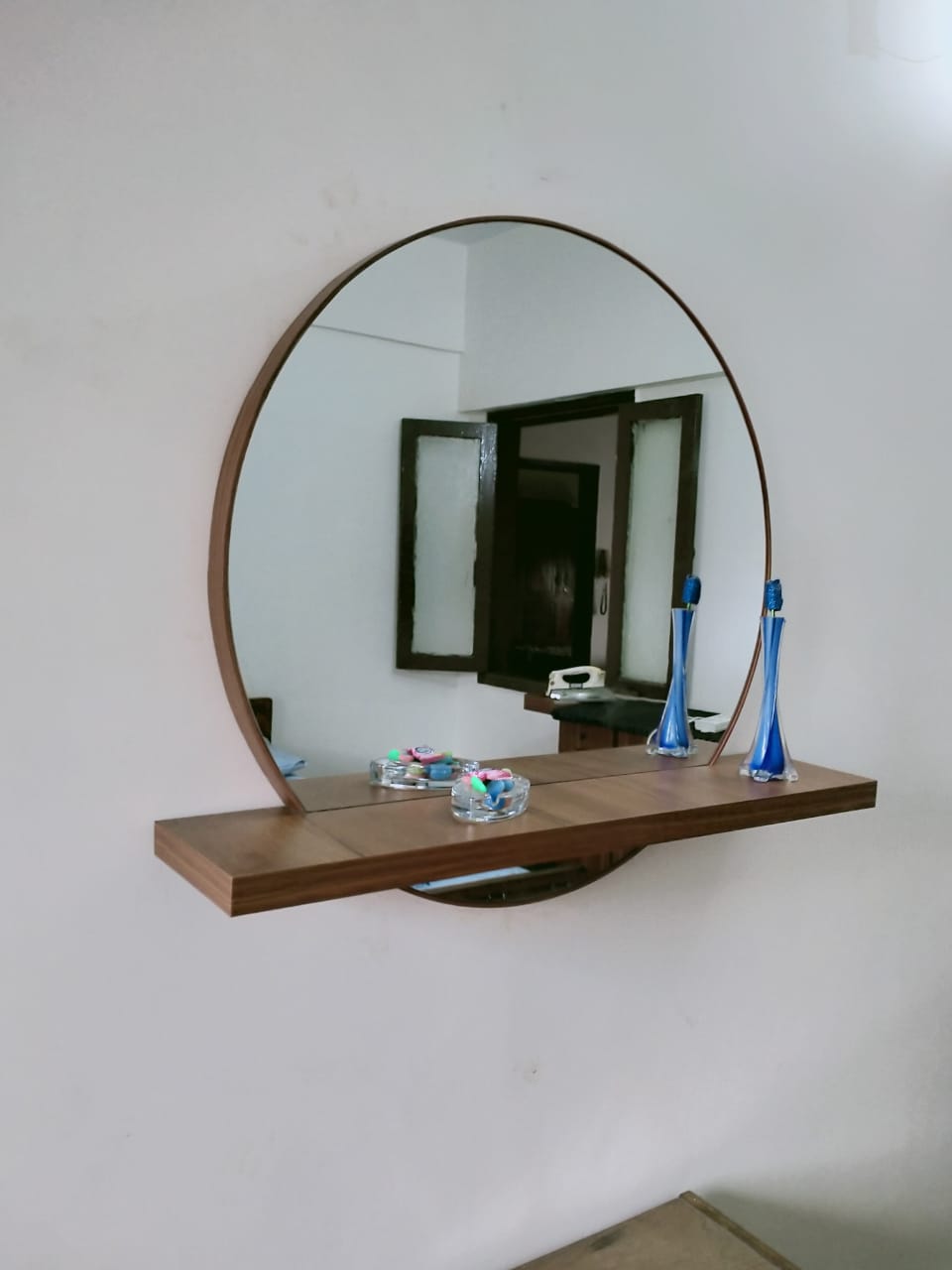Aero Wall Mirror