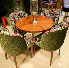 Ravloft 4-Person Dining Set